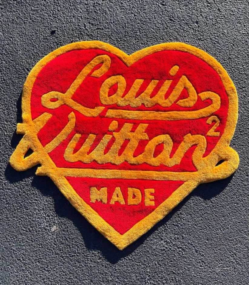 Louis Vuitton heart